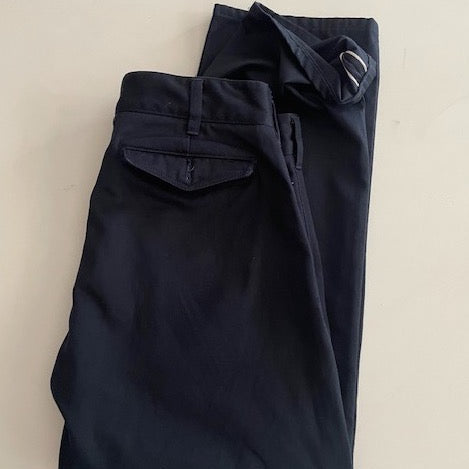 Itami Gaberdine Selvedge Chino : Navy